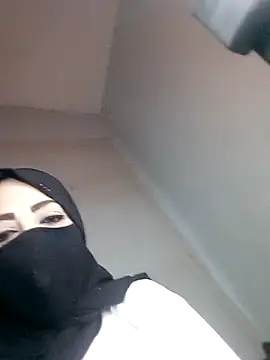 Selfya78h online show from November 2025 07:51:02 AM