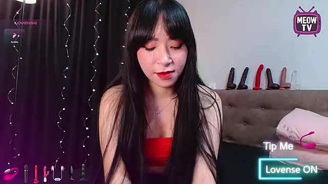 Snapshot of miyakimi0101 chatting on October 2025 11:46:02 PM miyakimi0101 online show from October 2025 11:46:02 PM