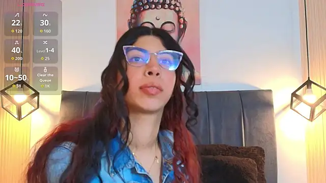 Cassie bloom online show from November 2025 08:00:01 PM