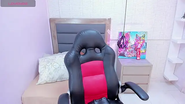 MEGANZARICK online show from October 2025 12:34:02 PM