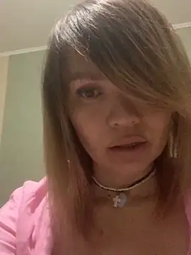 Ella Pearlie online show from February 2025 05:36:01 PM
