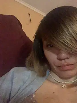 Ella Pearlie online show from February 2025 08:33:02 PM