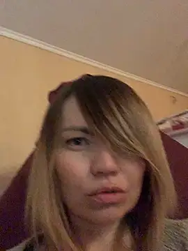 Ella Pearlie online show from February 2025 02:53:01 AM