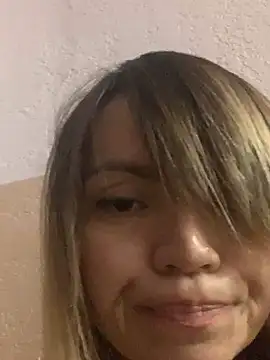 Ella Pearlie online show from March 2025 11:19:01 AM
