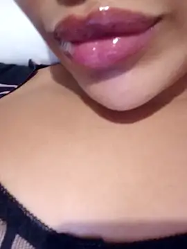 Snapshot of Sexlove1xo chatting on September 2025 05:07:01 PM Sexlove1xo online show from September 2025 05:07:01 PM