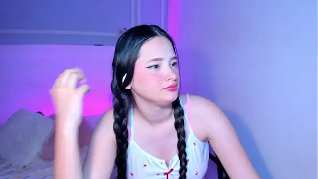 JasmineBella0 online show from September 2025 05:36:01 PM