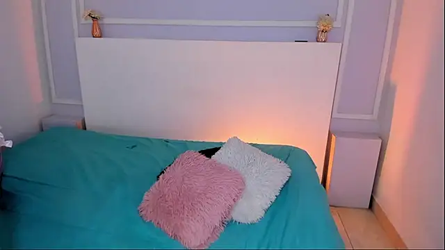 JasmineBella0 online show from September 2025 07:49:02 PM