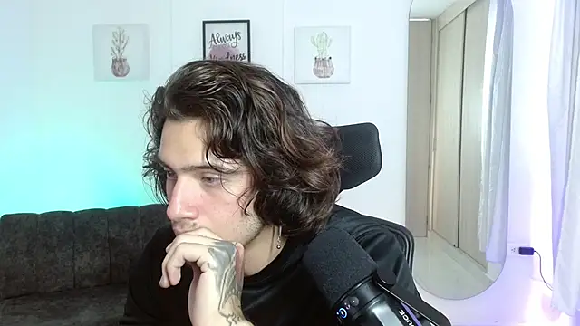 SebasxxL1 online show from February 2025 02:48:01 PM