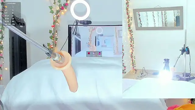 Snapshot of Genesis_Love__ chatting on September 2025 09:22:02 AM Genesis Love online show from September 2025 09:22:02 AM