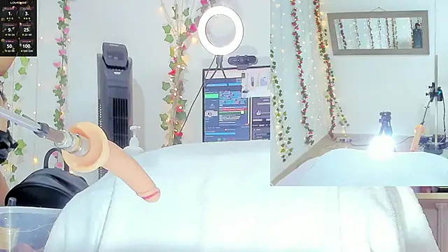 Snapshot of Genesis_Love__ chatting on October 2025 09:31:01 AM Genesis Love online show from October 2025 09:31:01 AM