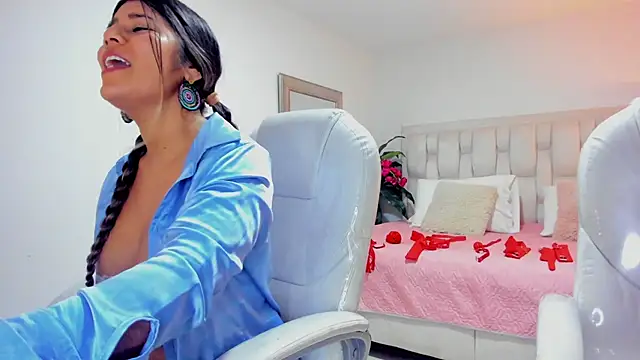 Couple fantasies69 online show from March 2025 09:10:02 AM