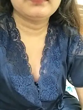 RICHA 0 online show from February 2025 12:34:02 PM