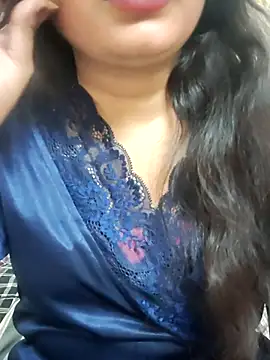 RICHA 0 online show from February 2025 03:37:02 PM