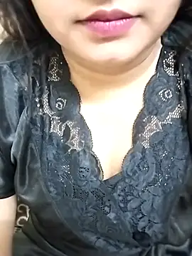 RICHA 0 online show from March 2025 10:24:02 PM