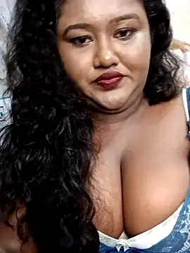 Snapshot of horny_diana chatting on September 2025 06:22:02 PM horny diana online show from September 2025 06:22:02 PM