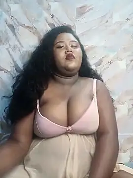 Snapshot of horny_diana chatting on September 2025 06:45:01 PM horny diana online show from September 2025 06:45:01 PM