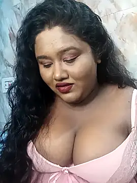 Snapshot of horny_diana chatting on October 2025 06:06:02 PM horny diana online show from October 2025 06:06:02 PM