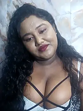 Snapshot of horny_diana chatting on October 2025 06:18:01 PM horny diana online show from October 2025 06:18:01 PM