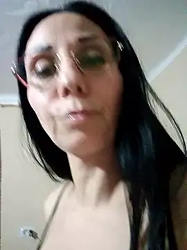 Ramona870 online show from February 2025 08:44:01 PM