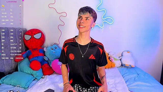 Snapshot of callum_77 chatting on October 2025 04:21:01 AM callum 77 online show from October 2025 04:21:01 AM