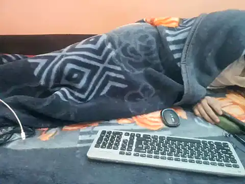 Snapshot of rahulkajuuu0909 chatting on November 2025 06:14:02 AM rahulkajuuu0909 online show from November 2025 06:14:02 AM