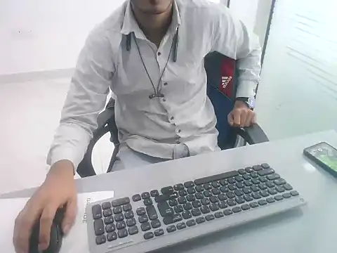 Snapshot of rahulkajuuu0909 chatting on November 2025 09:00:02 AM rahulkajuuu0909 online show from November 2025 09:00:02 AM