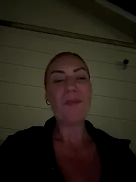 YNA ELLA online show from October 2025 11:17:02 PM