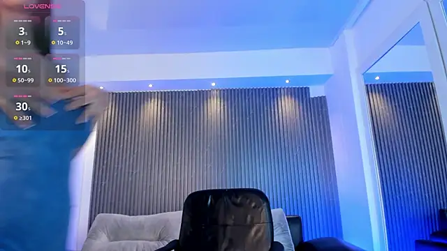 Ivaannaa  online show from October 2025 02:07:01 PM