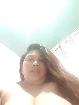 Snapshot of Sweet_fatty18 chatting on December 2024 05:33:01 PM Sweet fatty18 online show from December 2024 05:33:01 PM