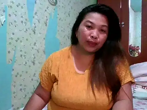 Snapshot of Sweet_fatty18 chatting on February 2025 07:11:01 AM Sweet fatty18 online show from February 2025 07:11:01 AM