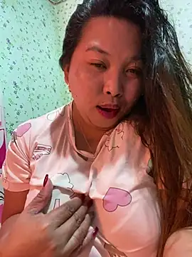 Snapshot of Sweet_fatty18 chatting on February 2025 01:52:02 AM Sweet fatty18 online show from February 2025 01:52:02 AM