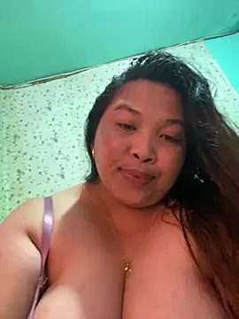 Snapshot of Sweet_fatty18 chatting on March 2025 05:18:02 AM Sweet fatty18 online show from March 2025 05:18:02 AM