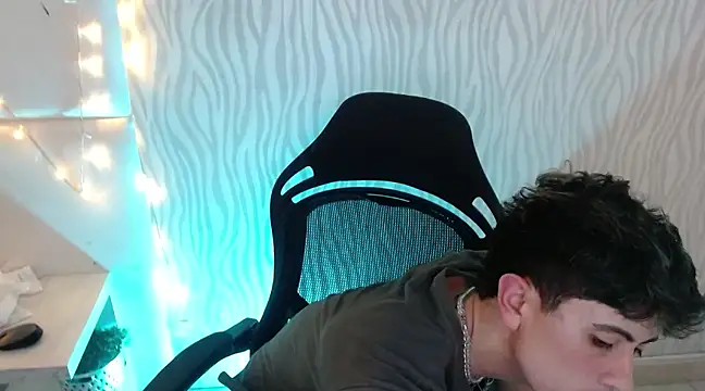 star boyxx online show from February 2025 07:37:02 PM