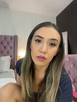 natashaleightt online show from October 2025 11:09:02 PM