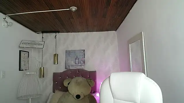 genesish  online show from September 2025 07:39:02 PM