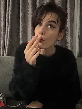 Mazzekyn online show from October 2025 05:44:02 PM