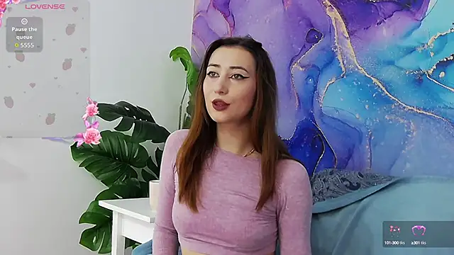 IsoldeBlis online show from September 2025 04:45:02 AM