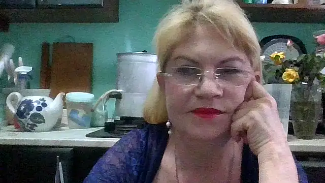 Snapshot of Heidi-Helga chatting on November 2025 05:30:02 AM Heidi-Helga online show from November 2025 05:30:02 AM