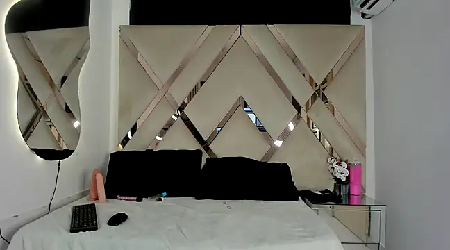 Snapshot of cataleyaxht chatting on March 2025 01:12:02 PM cataleyaxht online show from March 2025 01:12:02 PM