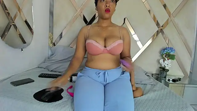 Snapshot of cataleyaxht chatting on October 2025 12:35:01 PM cataleyaxht online show from October 2025 12:35:01 PM