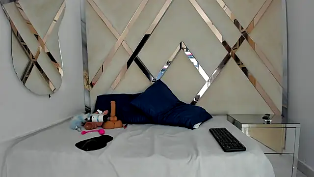 Snapshot of cataleyaxht chatting on October 2025 01:01:02 PM cataleyaxht online show from October 2025 01:01:02 PM