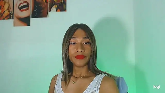 Snapshot of red_veltet chatting on September 2025 11:23:01 AM red veltet online show from September 2025 11:23:01 AM