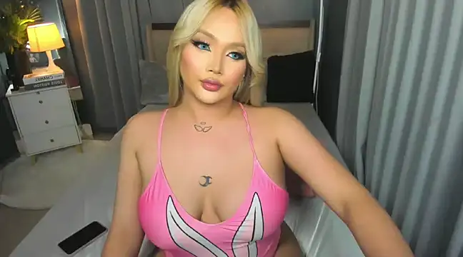 KylieSonique online show from March 2025 05:18:02 AM