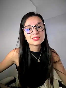 Soy Sara7 online show from October 2025 08:16:02 PM