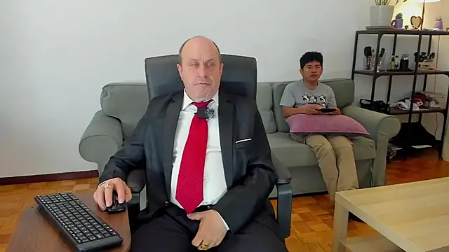 Snapshot of masterboy50 chatting on October 2025 07:14:02 PM masterboy50 online show from October 2025 07:14:02 PM