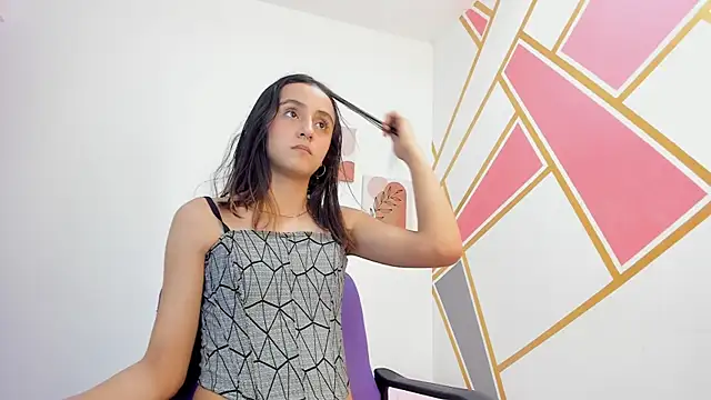 Snapshot of tiny_molly chatting on March 2025 03:09:02 PM tiny molly online show from March 2025 03:09:02 PM