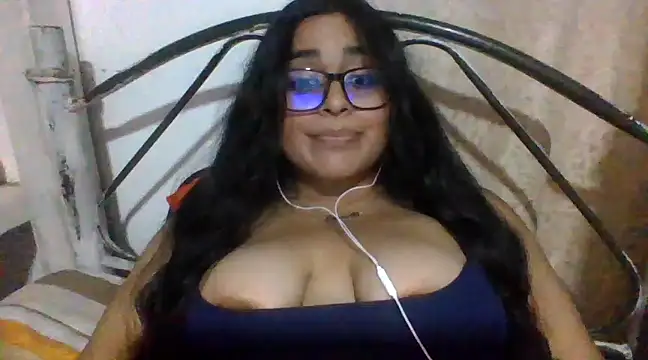 Snapshot of virginbrunette99 chatting on February 2025 02:53:01 AM virginbrunette99 online show from February 2025 02:53:01 AM