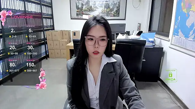 xixiya888 online show from October 2025 01:25:01 AM