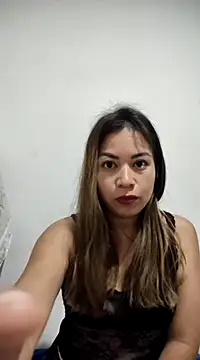 Snapshot of BellaMex89 chatting on February 2025 08:14:01 AM BellaMex89 online show from February 2025 08:14:01 AM