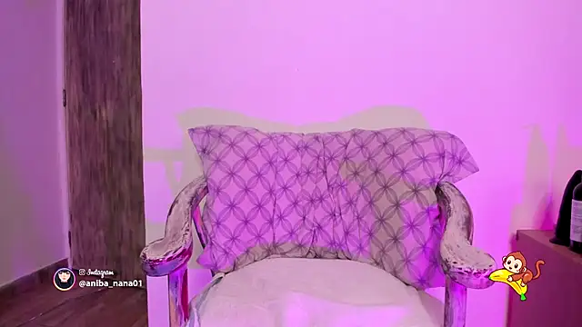 Snapshot of annabananas01 chatting on October 2025 10:33:02 PM annabananas01 online show from October 2025 10:33:02 PM